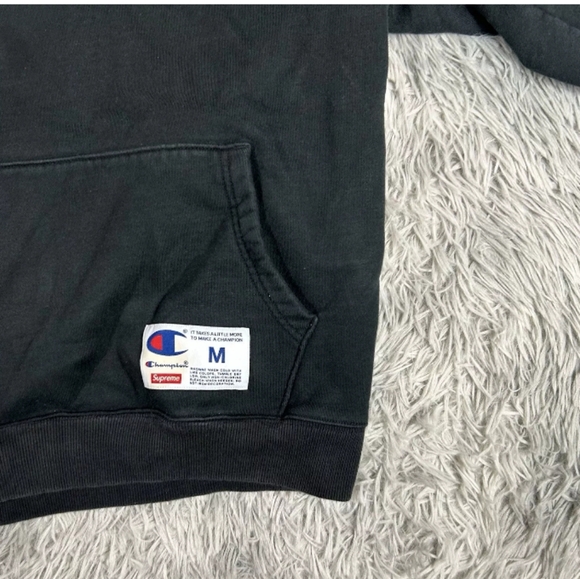 SUPREME x CHAMPION Collab Heavyweight Black Spell out Hoodie SS18 - Picture 7 of 14
